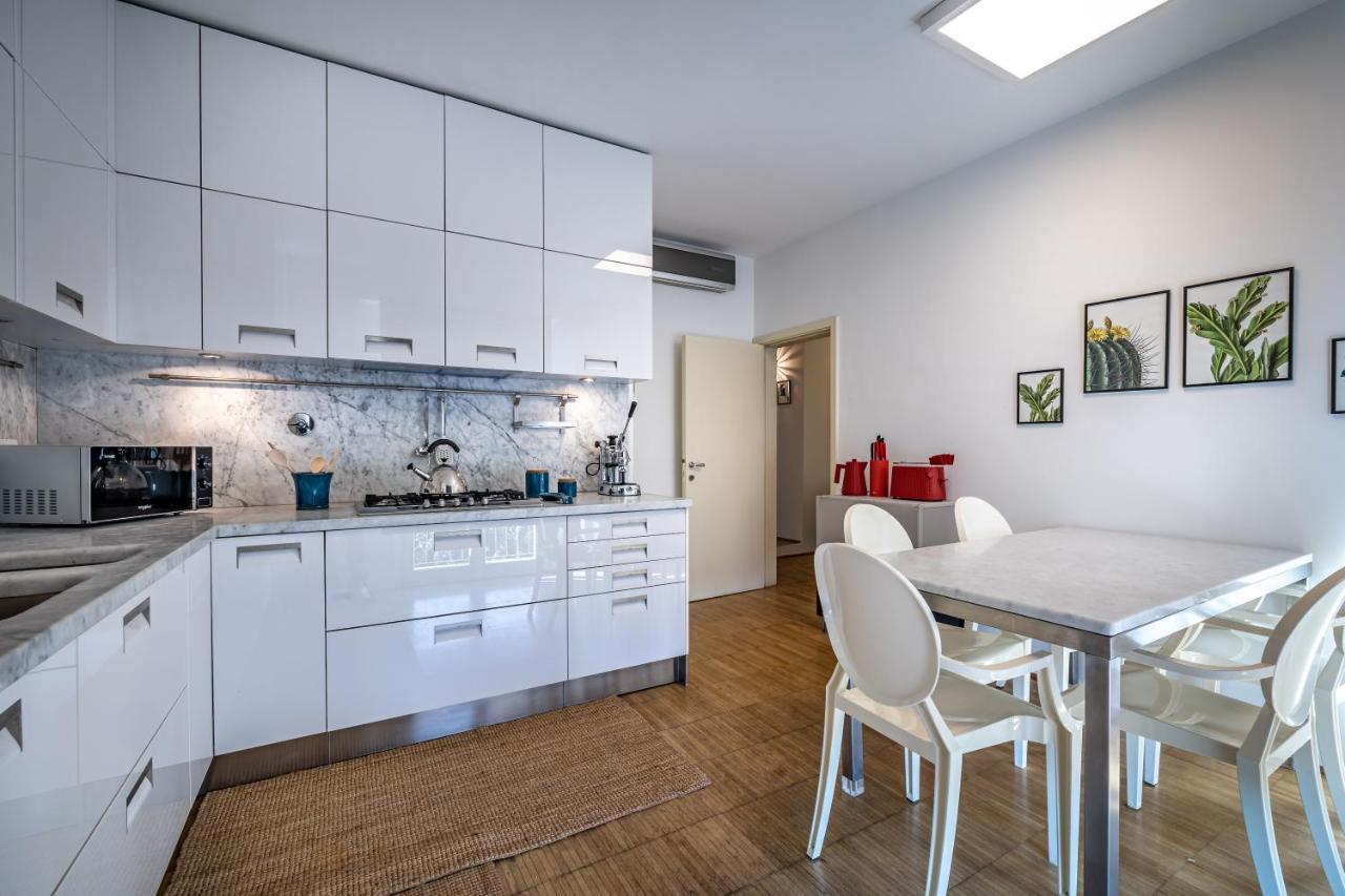 Yid Penthouse On Florence River With Parking Exteriér fotografie