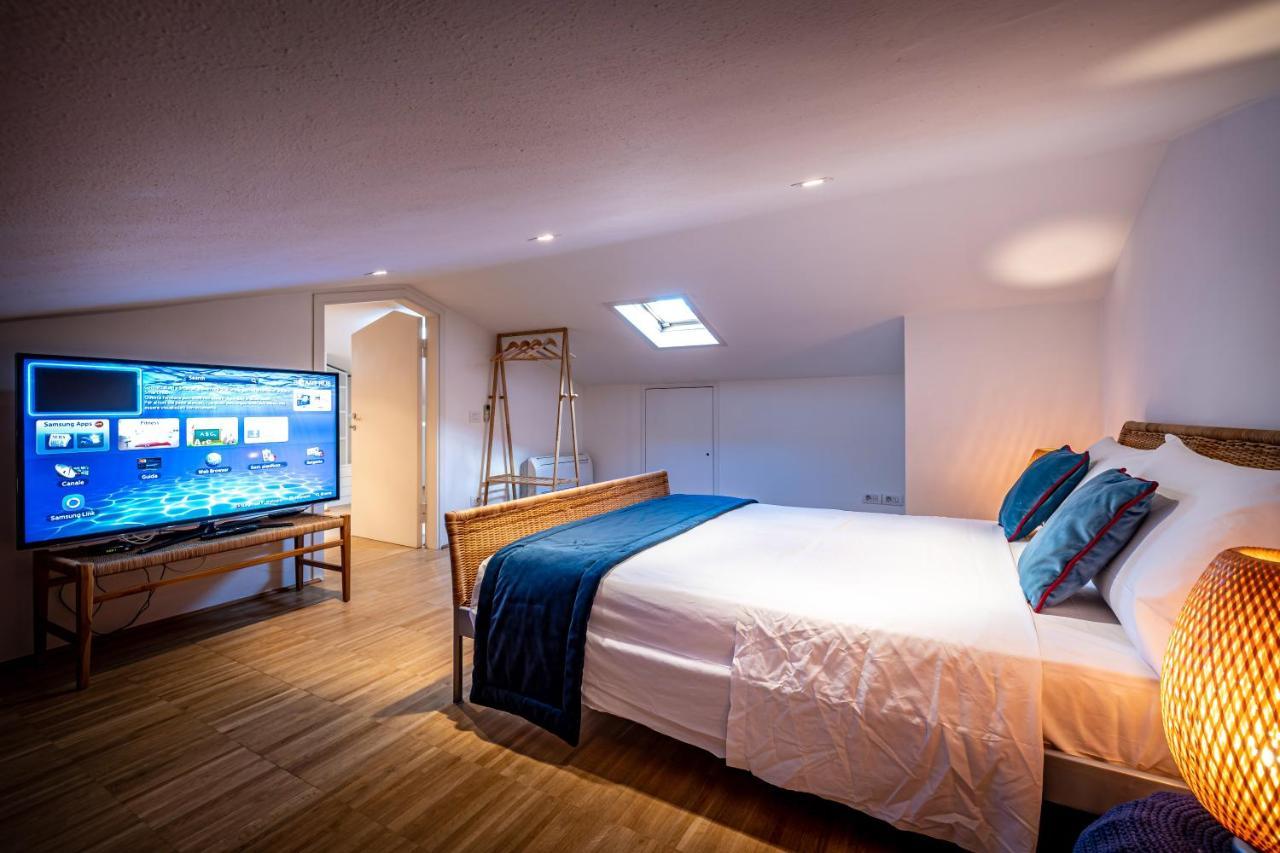 Yid Penthouse On Florence River With Parking Exteriér fotografie