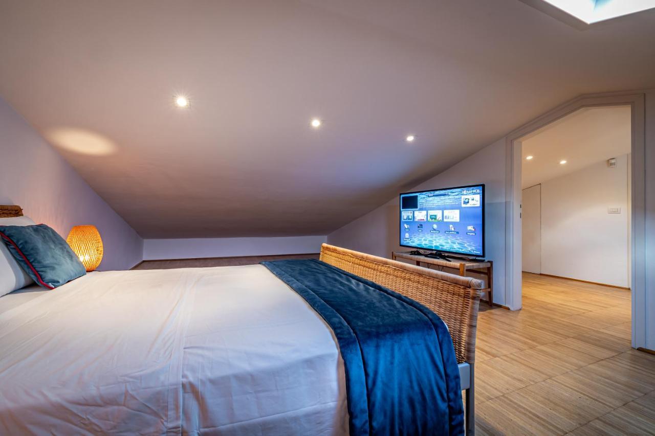 Yid Penthouse On Florence River With Parking Exteriér fotografie